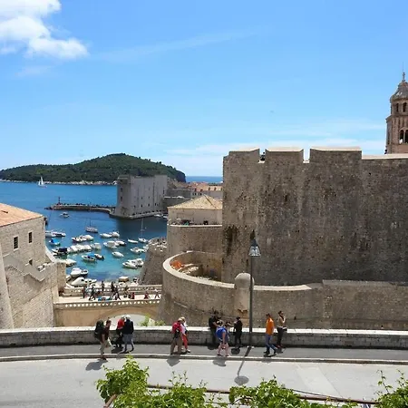 Apartamento Belle Near The Old Town Of